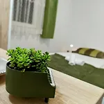Bayt Apartment - Free Parking